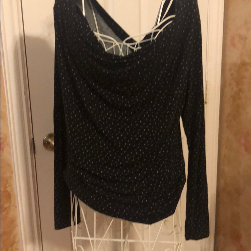 Women’s CAbi long-sleeved drop neck shirt